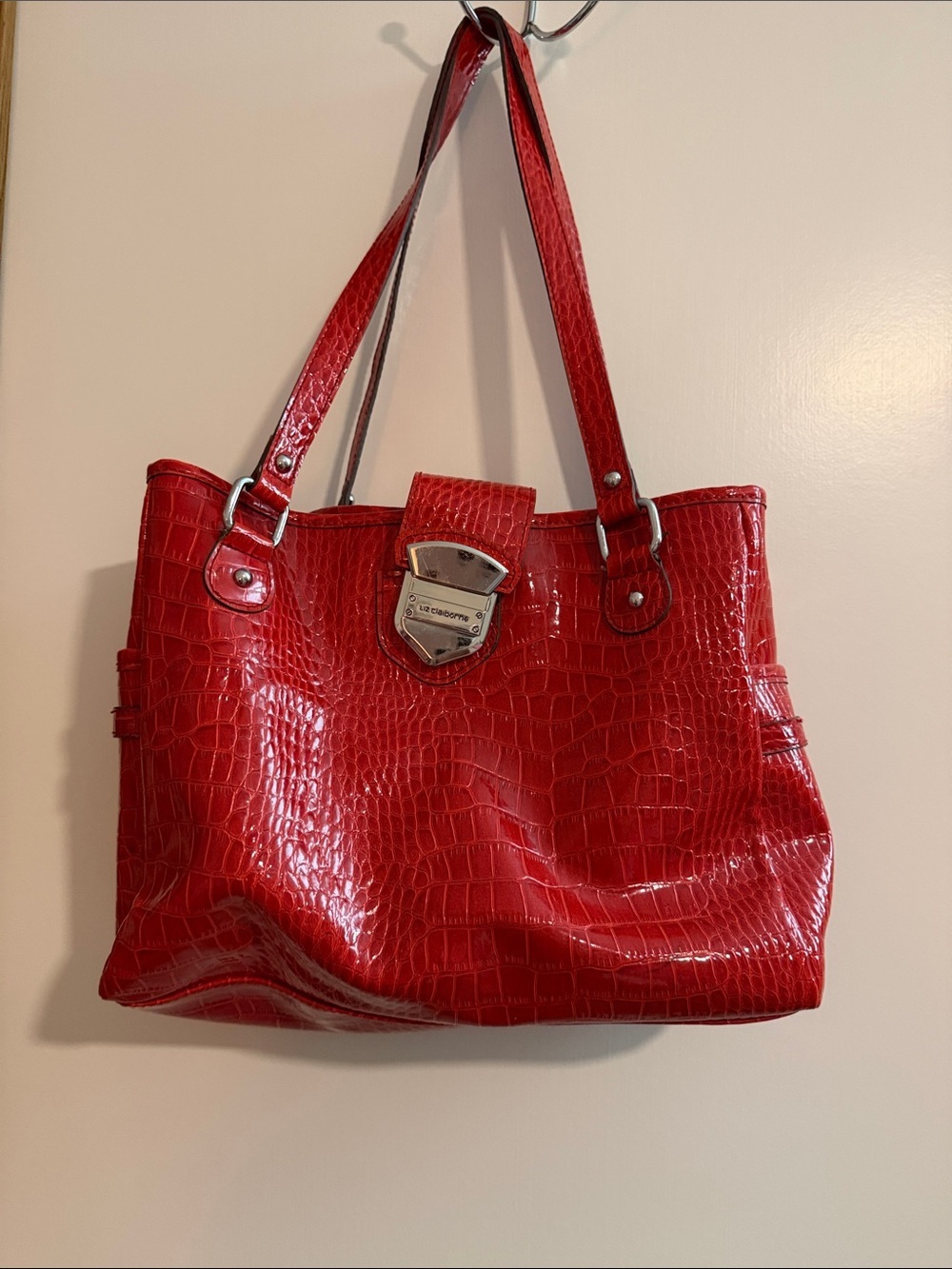 Liz Claiborne Red Croc-Embossed Tote with Top Flap